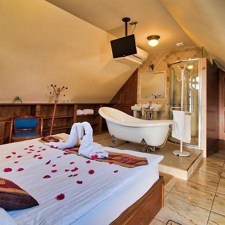 Palazzo Wellness Villa Έγκερ Εξωτερικό φωτογραφία