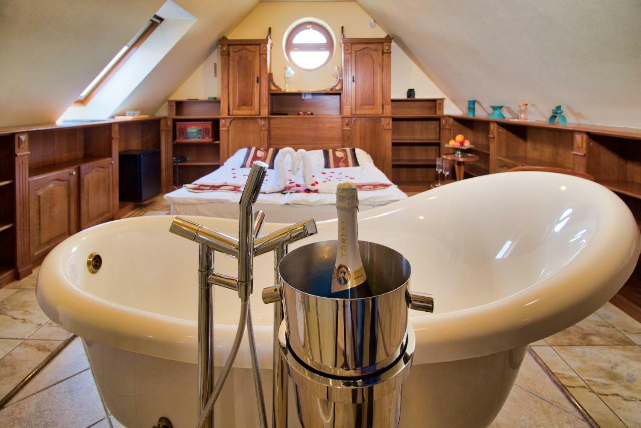 Palazzo Wellness Villa Έγκερ Εξωτερικό φωτογραφία