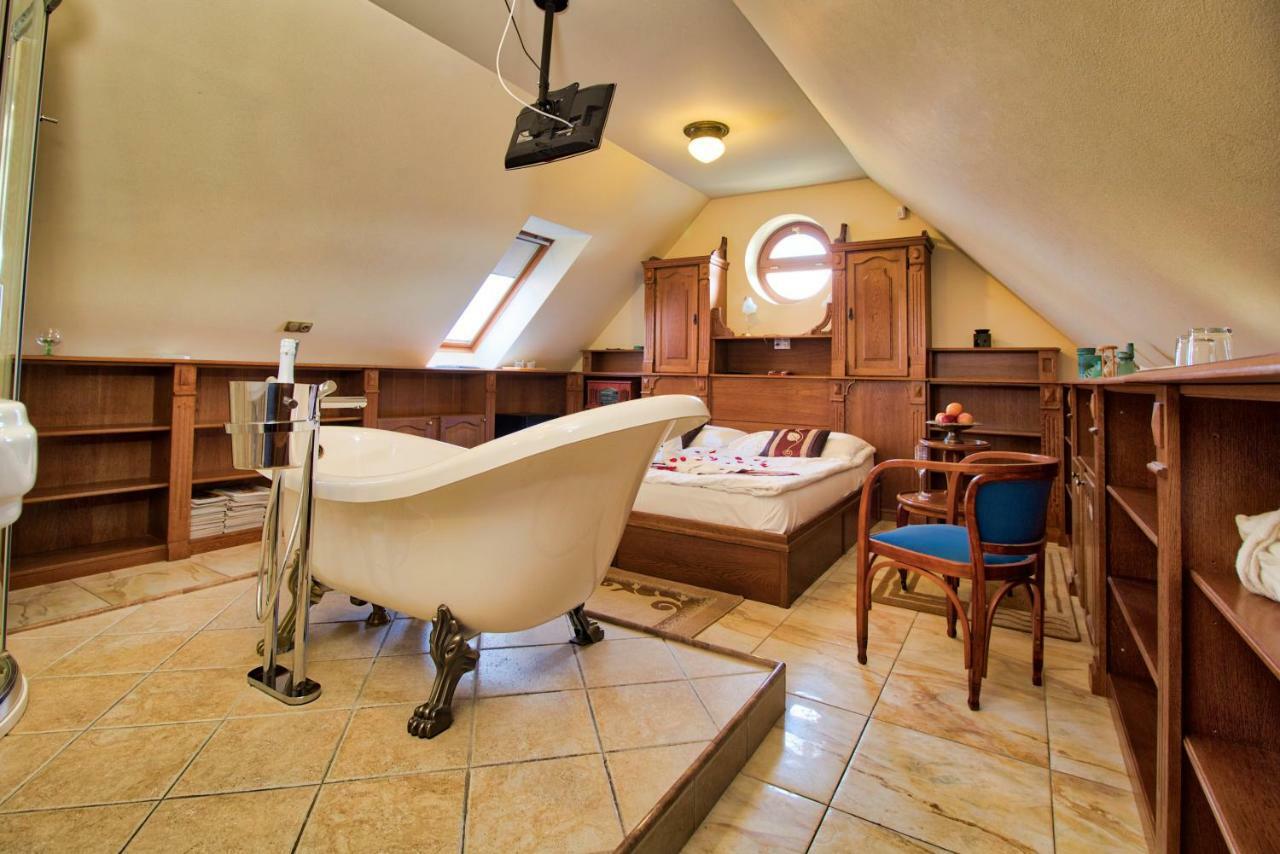 Palazzo Wellness Villa Έγκερ Εξωτερικό φωτογραφία